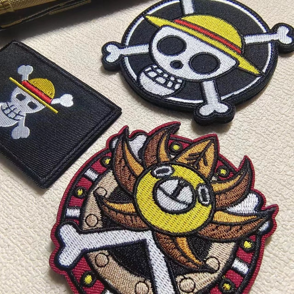 Velcro Sew On - One Piece Cartoon mouwpatch borduurwerk klittenbandpatches