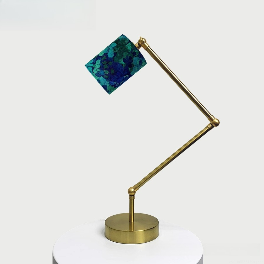 Verstelbare leeslamp: metalen  - Century Textile & Sewing Supply Avenue C North Saskatoon Sk recensie en prijs