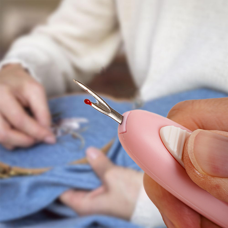 2-in-1 naaldinrijger Tornmesje - Seam Ripper Tool recensie en prijs